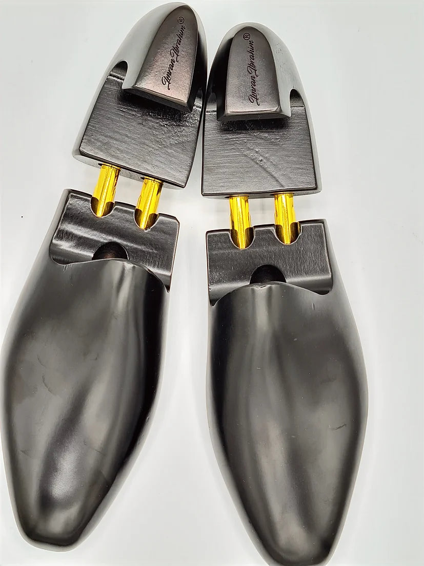 Luxuriöser schwarzer Schuhspanner